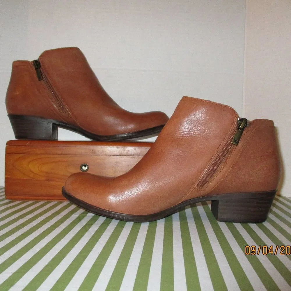 Lucky Brand Ankle Boots - Picture 3 of 14